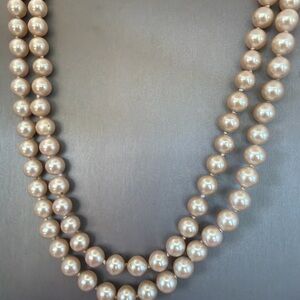 Vintage Classic Double-Strand Cream Pearl Necklace - Rhinestone Clasp
